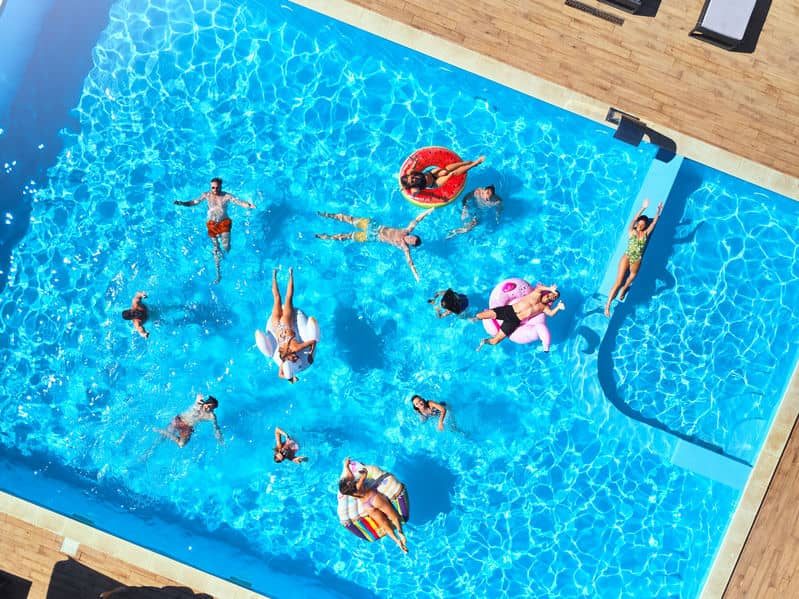 temecula pool cleaning and repair service