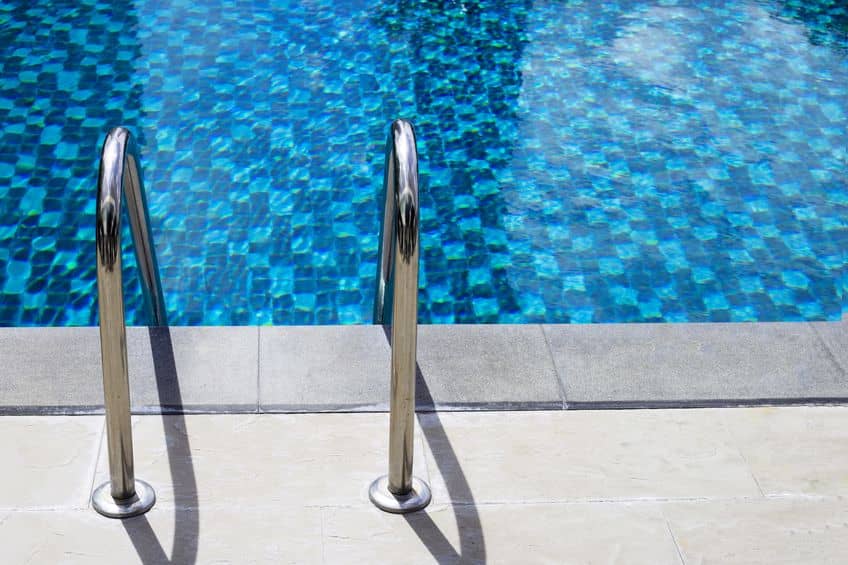 Why Does Pool Service in Lake Elsinore Vary So Much from Company to Company?